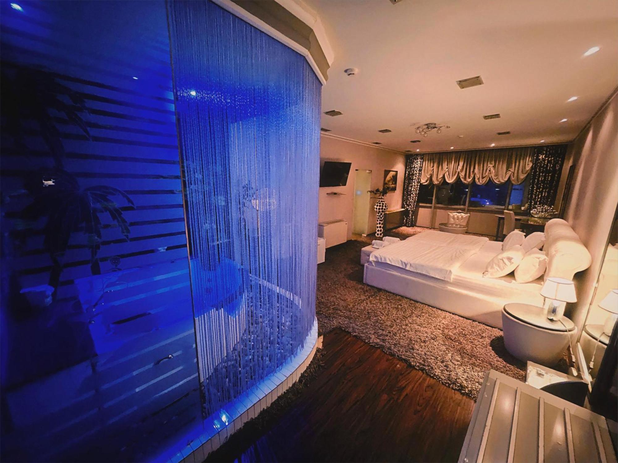 Hotel Rosa Blu Tirana Exteriör bild