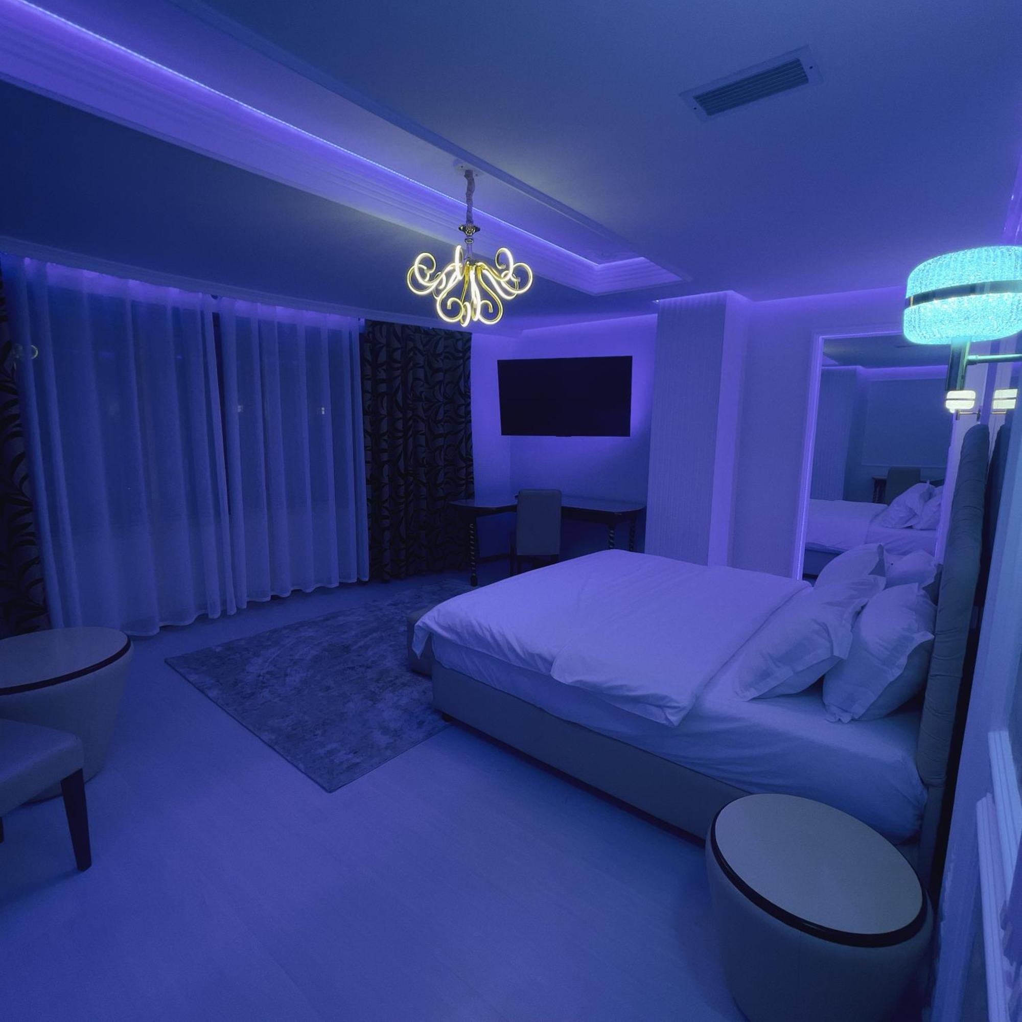 Hotel Rosa Blu Tirana Exteriör bild