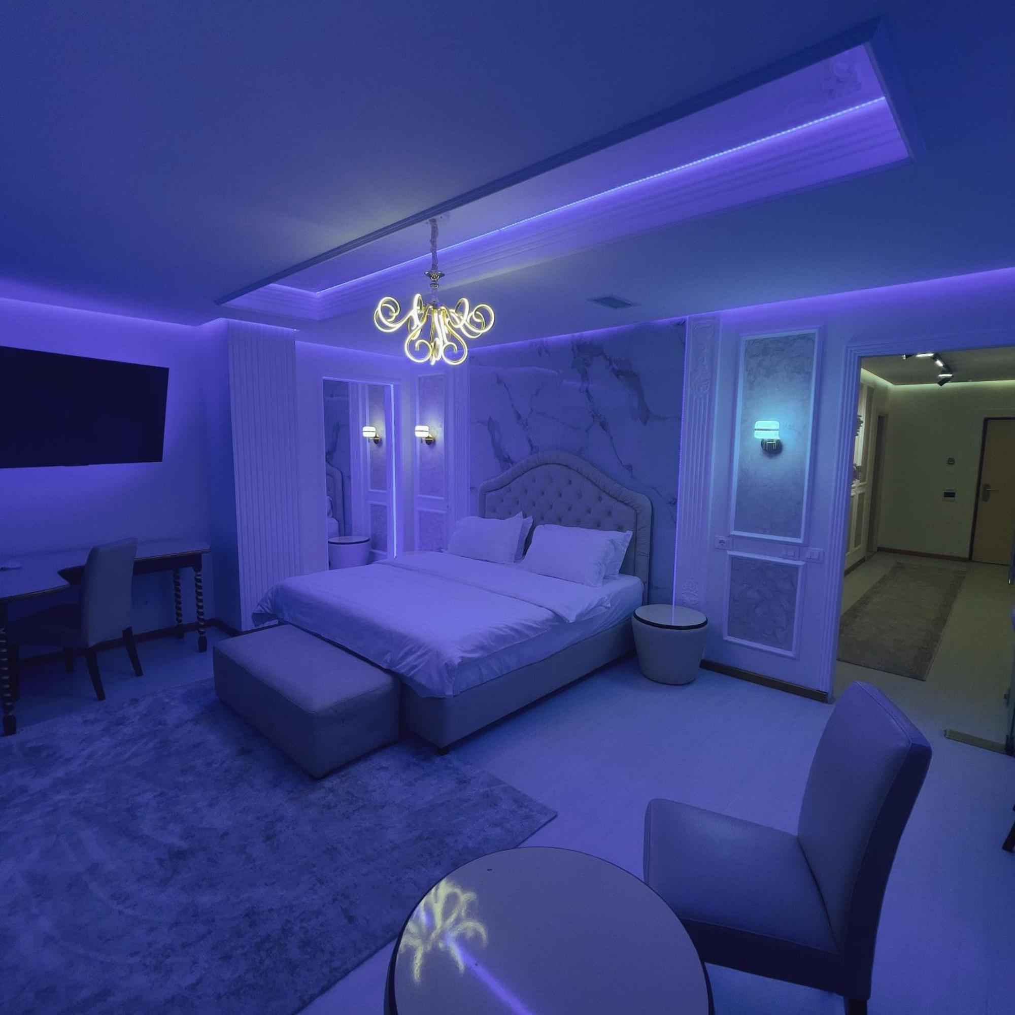 Hotel Rosa Blu Tirana Exteriör bild